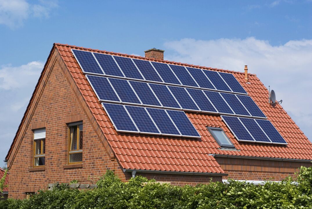 solar panels for energy saving in the house
